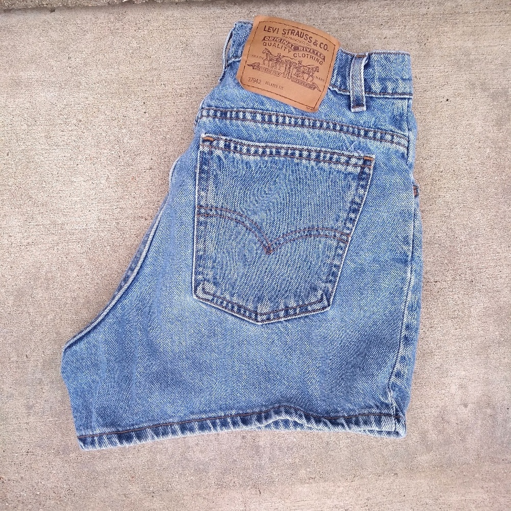Levi shorts